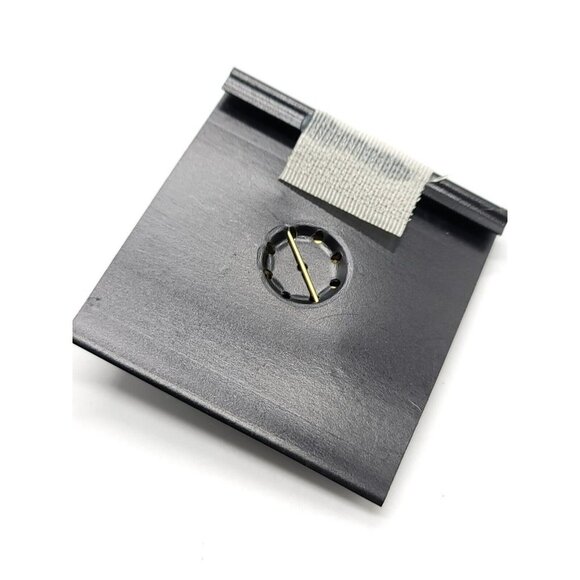 Vintage NOS Halloween Trick or Treat Bag Gold Tone Darlene Group Pin Brooch B - Picture 4 of 4